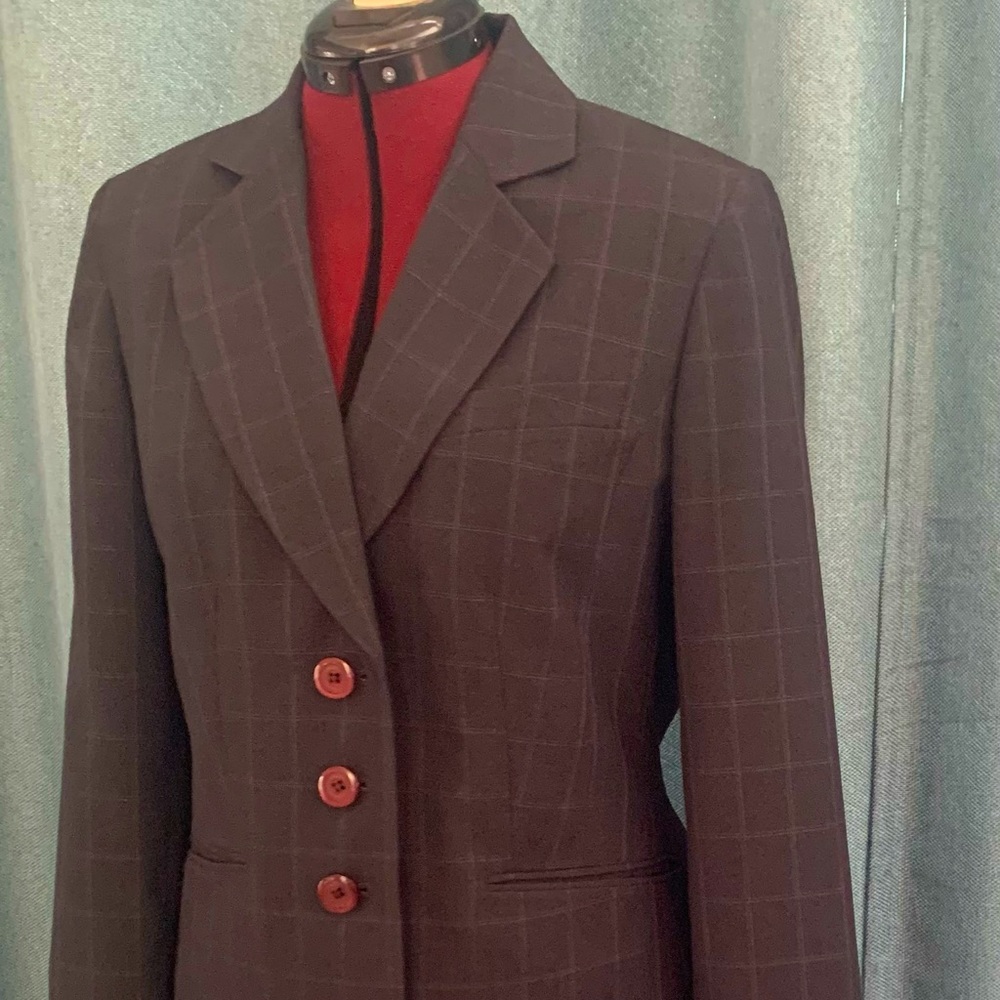 Travis Ayers Power Pant Suit
